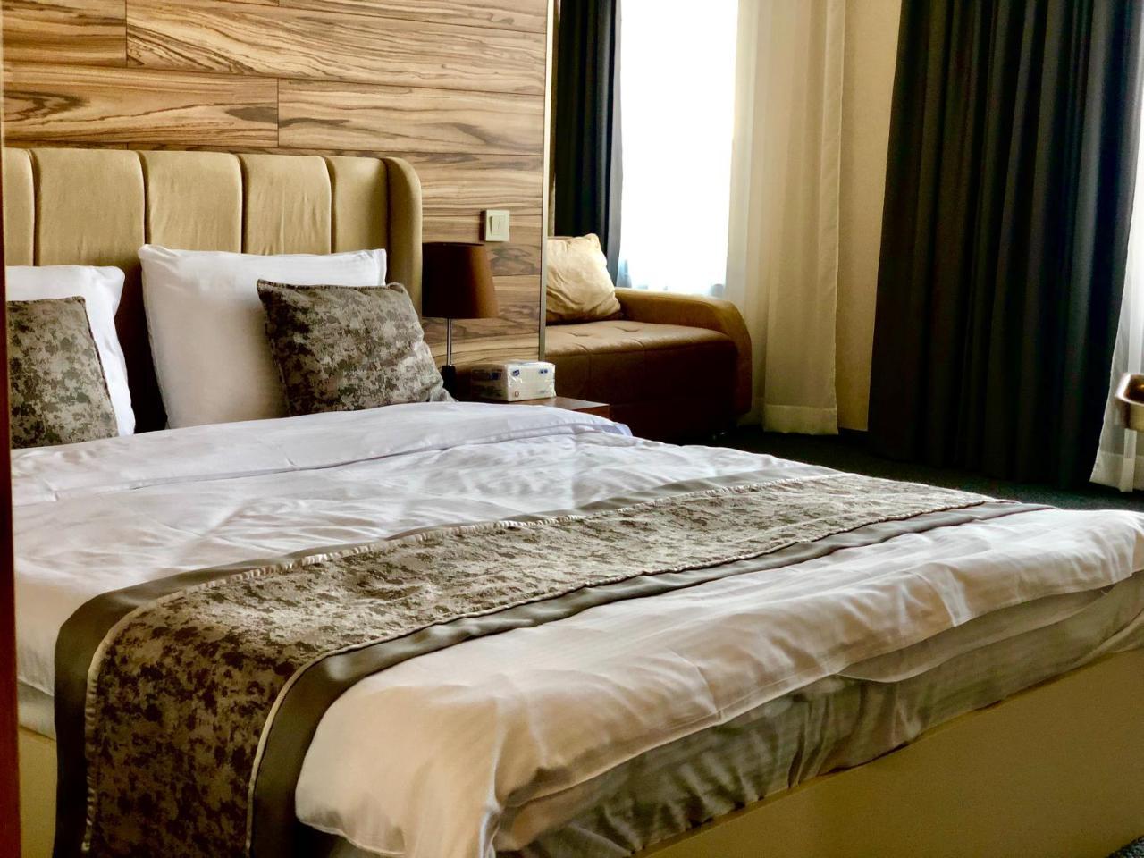 Tbili Hotel 트빌리시 외부 사진